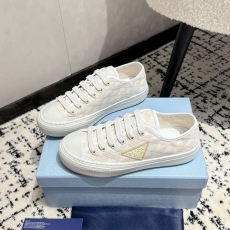 Prada Low Shoes